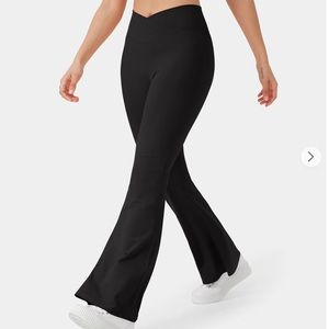 Crossover High Waisted LG Petite Back Pocket Super Flare Leggings